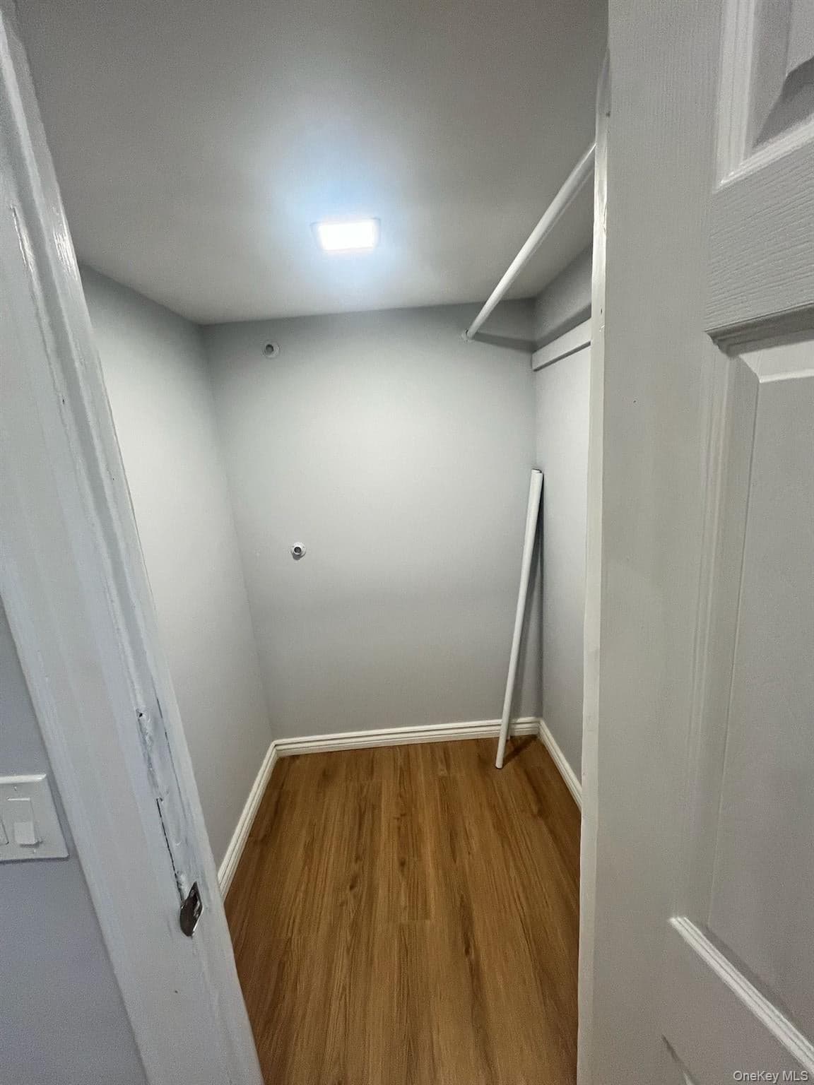 11423 Sutter Ave thumbnail 9