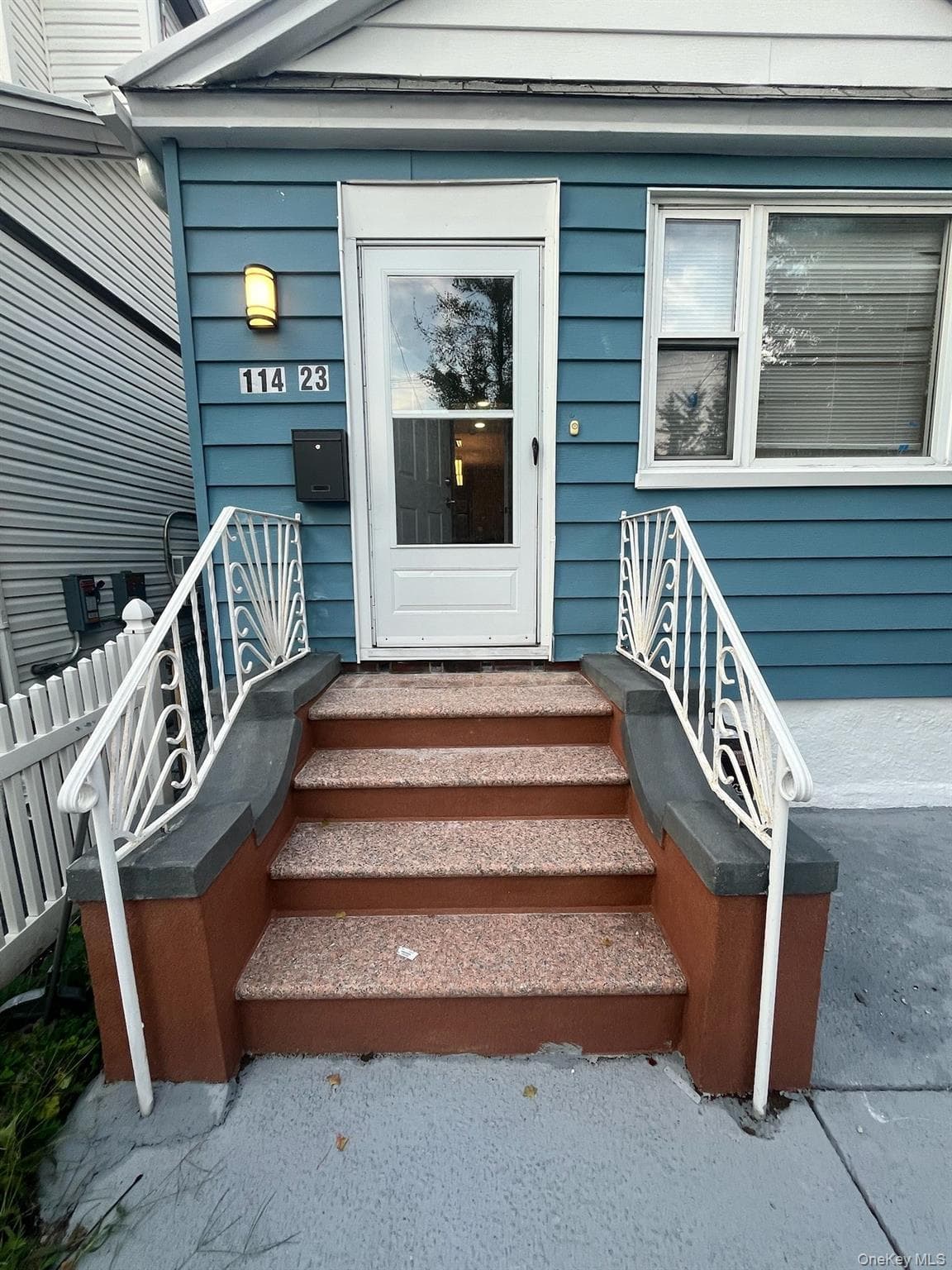 11423 Sutter Ave thumbnail 2