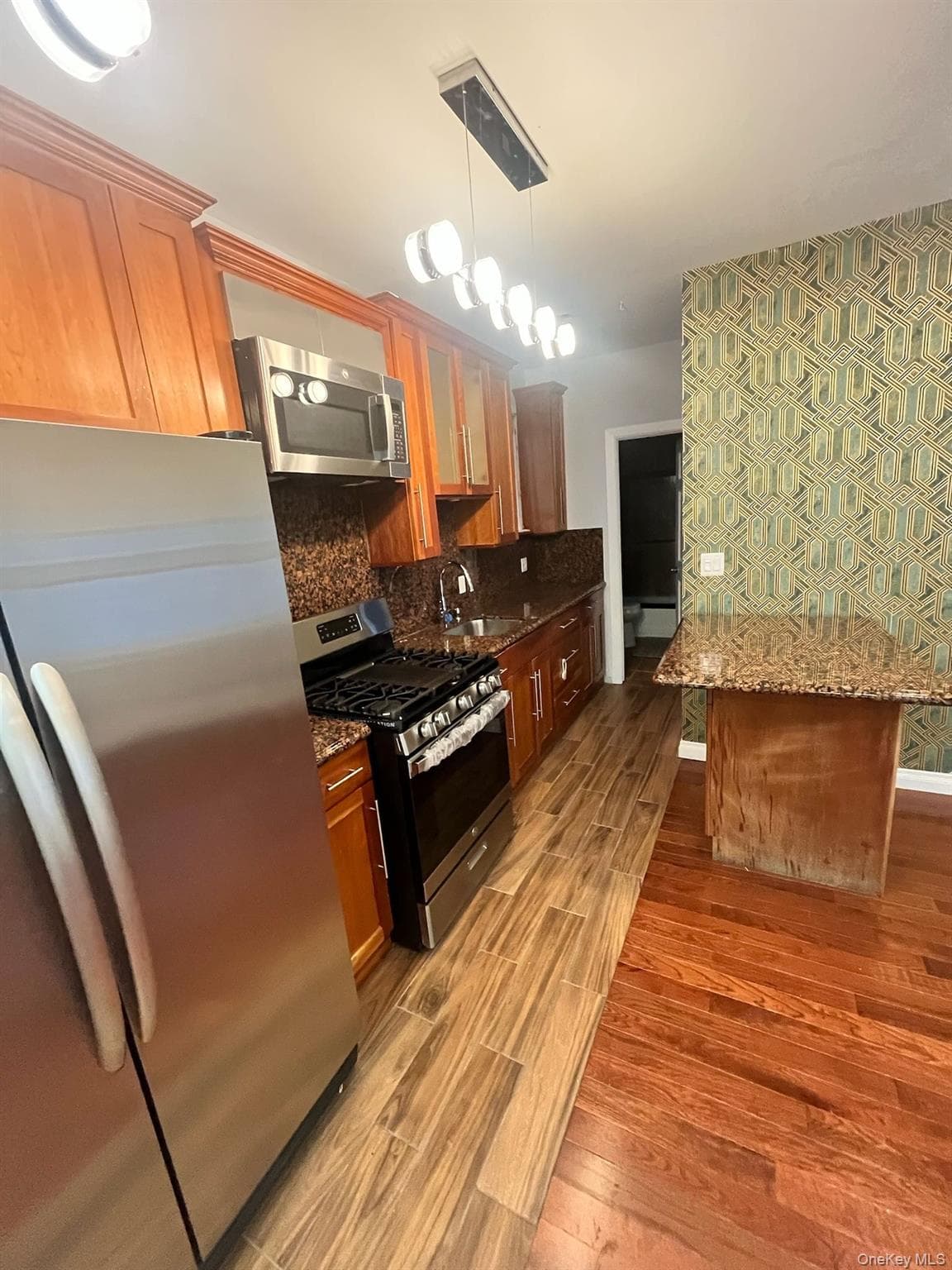 11423 Sutter Ave thumbnail 18
