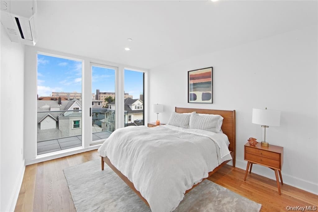 163 Beach 96th Street Unit: 3A thumbnail 5