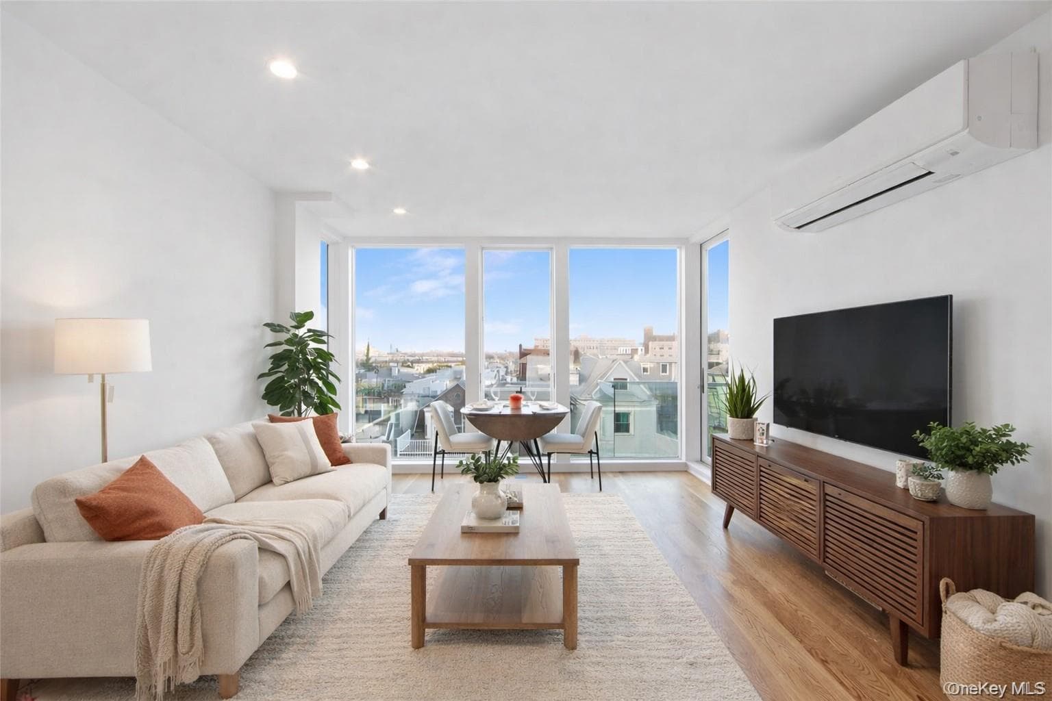 163 Beach 96th Street Unit: 3A thumbnail 3