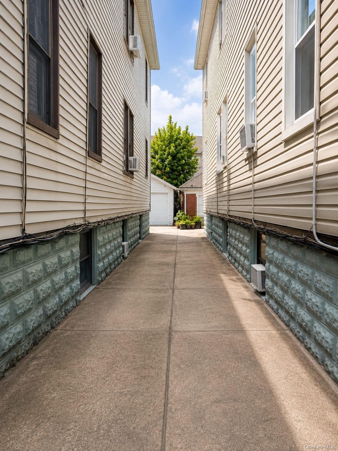 1158 Leland Avenue thumbnail 10