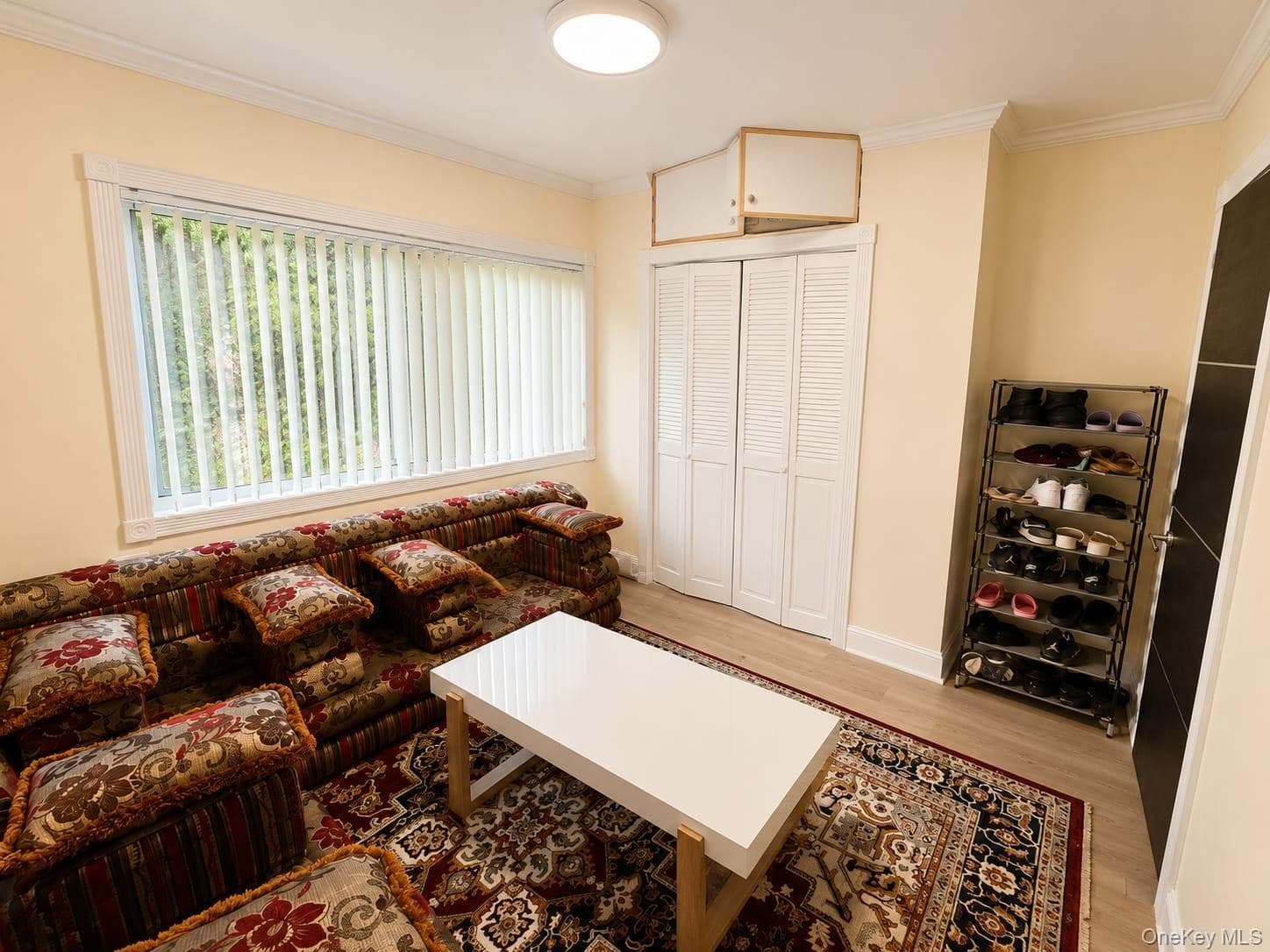 1158 Leland Avenue thumbnail 3