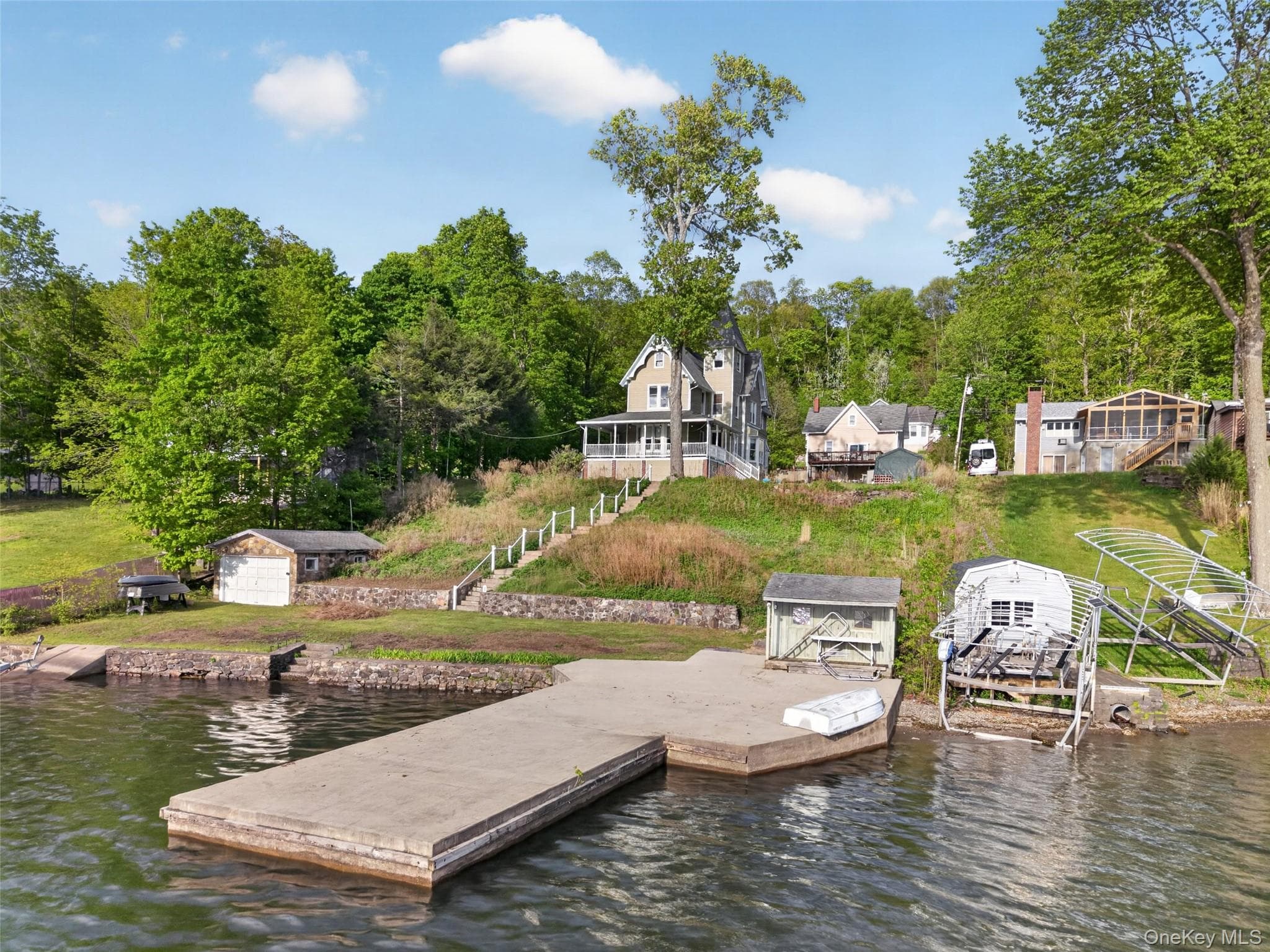 83 Edgemere Avenue thumbnail 16