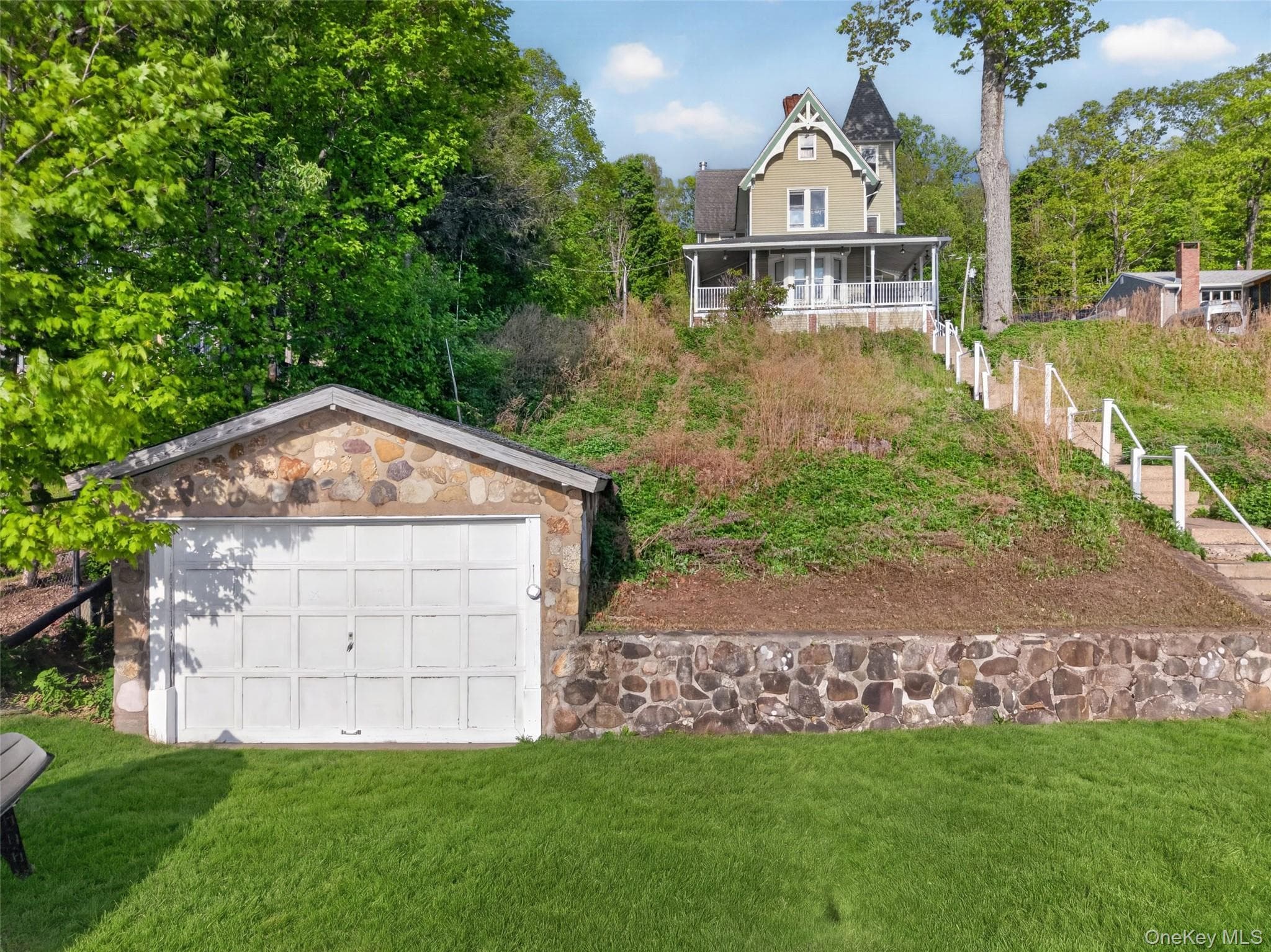 83 Edgemere Avenue thumbnail 14