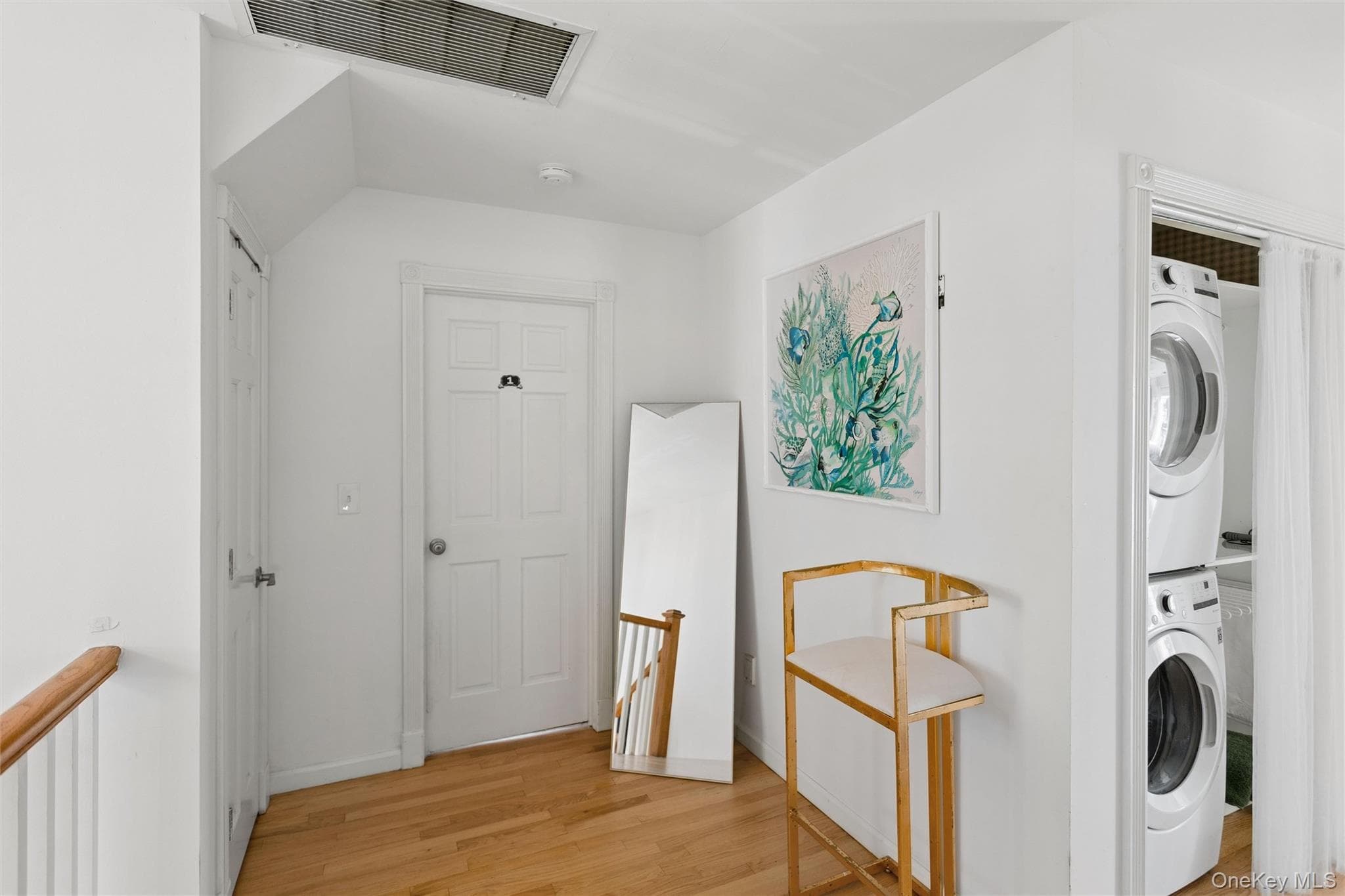 268 Gordon Place thumbnail 22