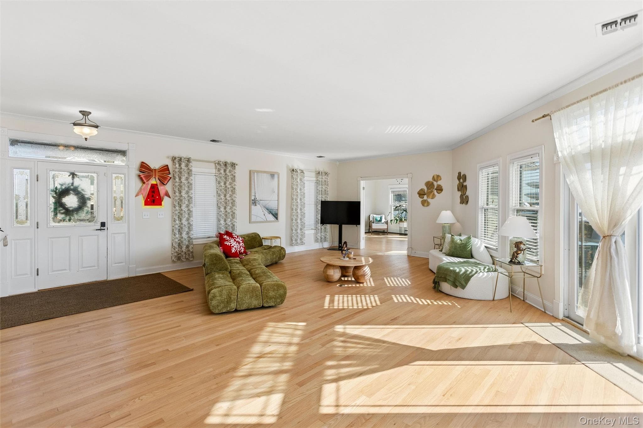 268 Gordon Place thumbnail 6
