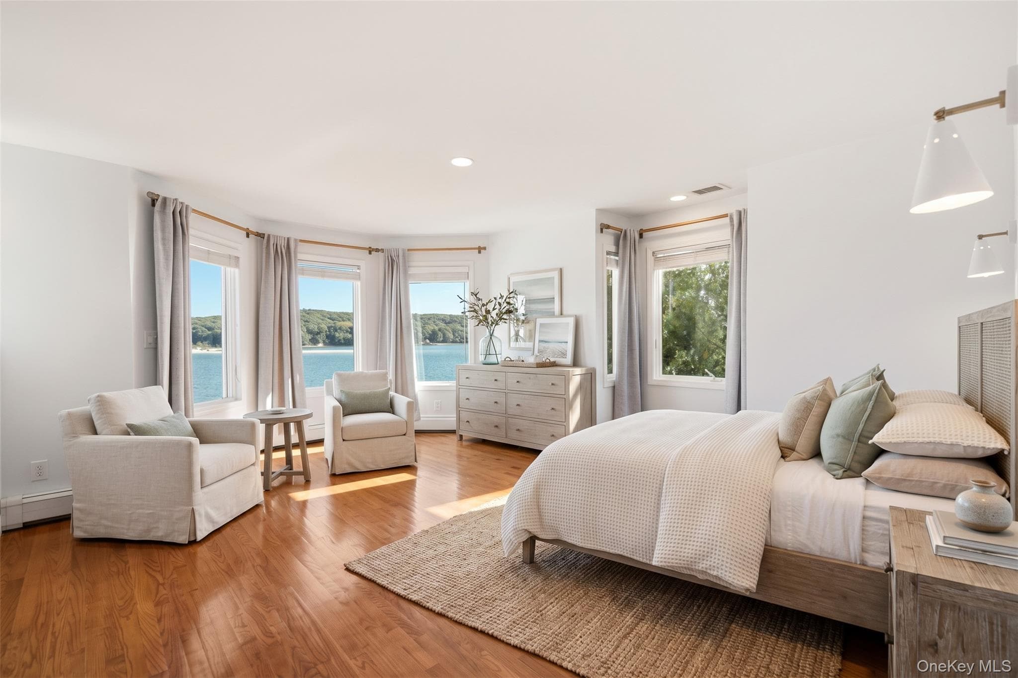 565 Mckinley Terrace thumbnail 15