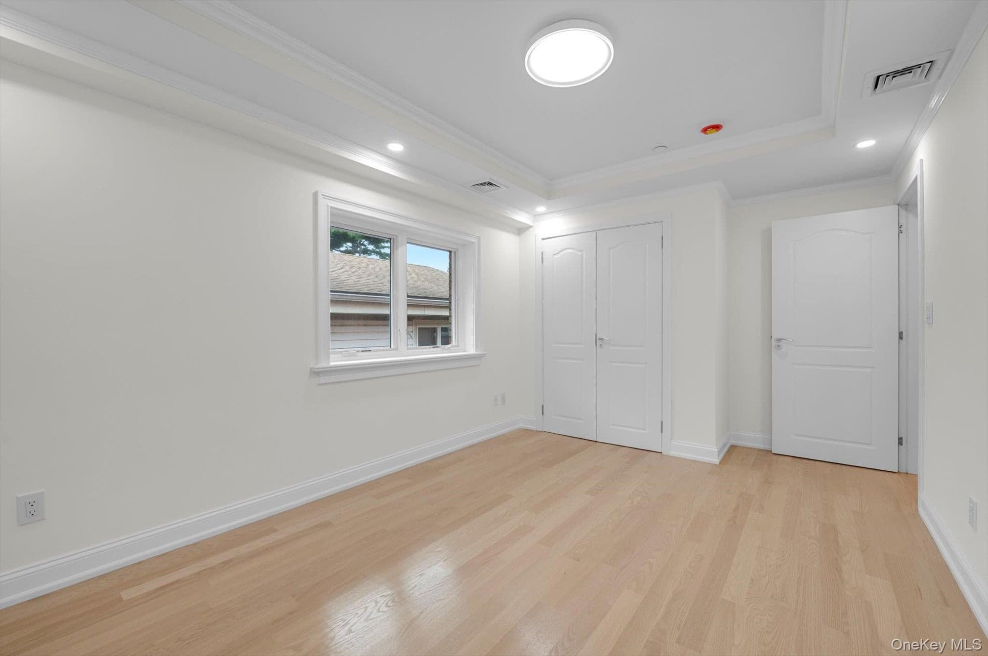 42-20 247th Street thumbnail 18