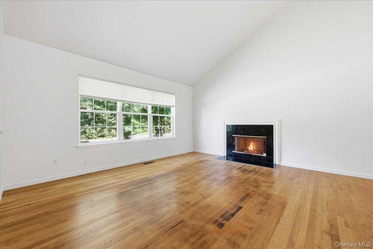 701 Park Avenue thumbnail 13