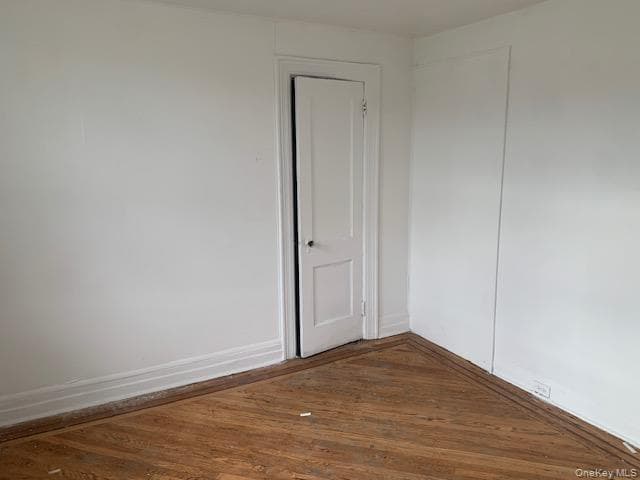 1181 Sackett Ave Avenue thumbnail 3