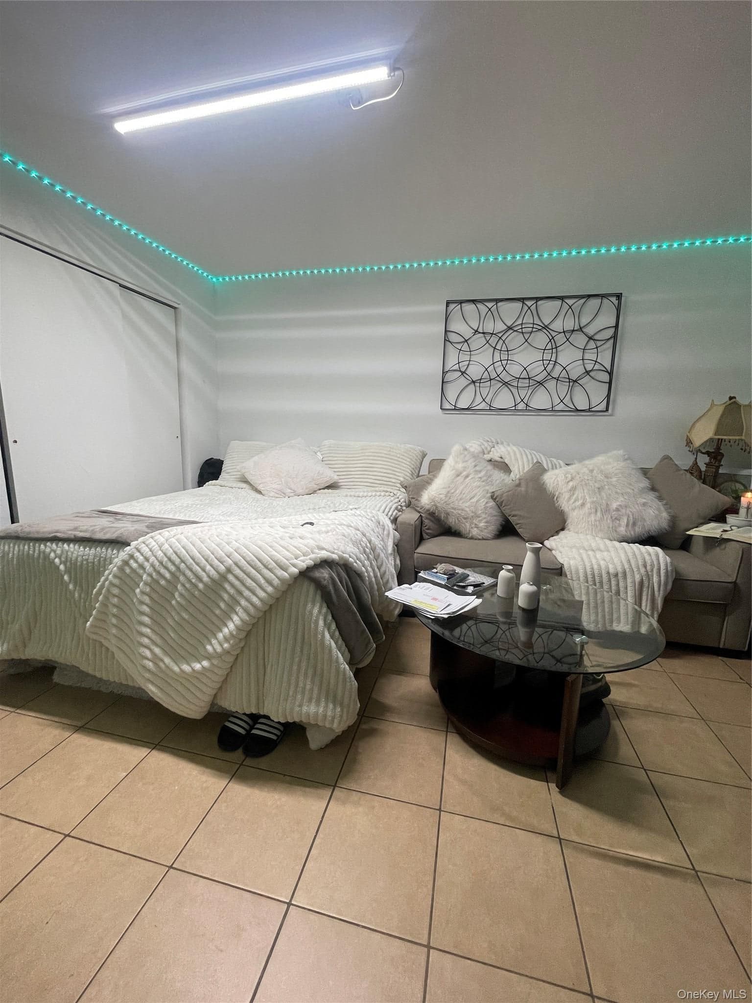 2730 Kingsbridge Terrace thumbnail 5