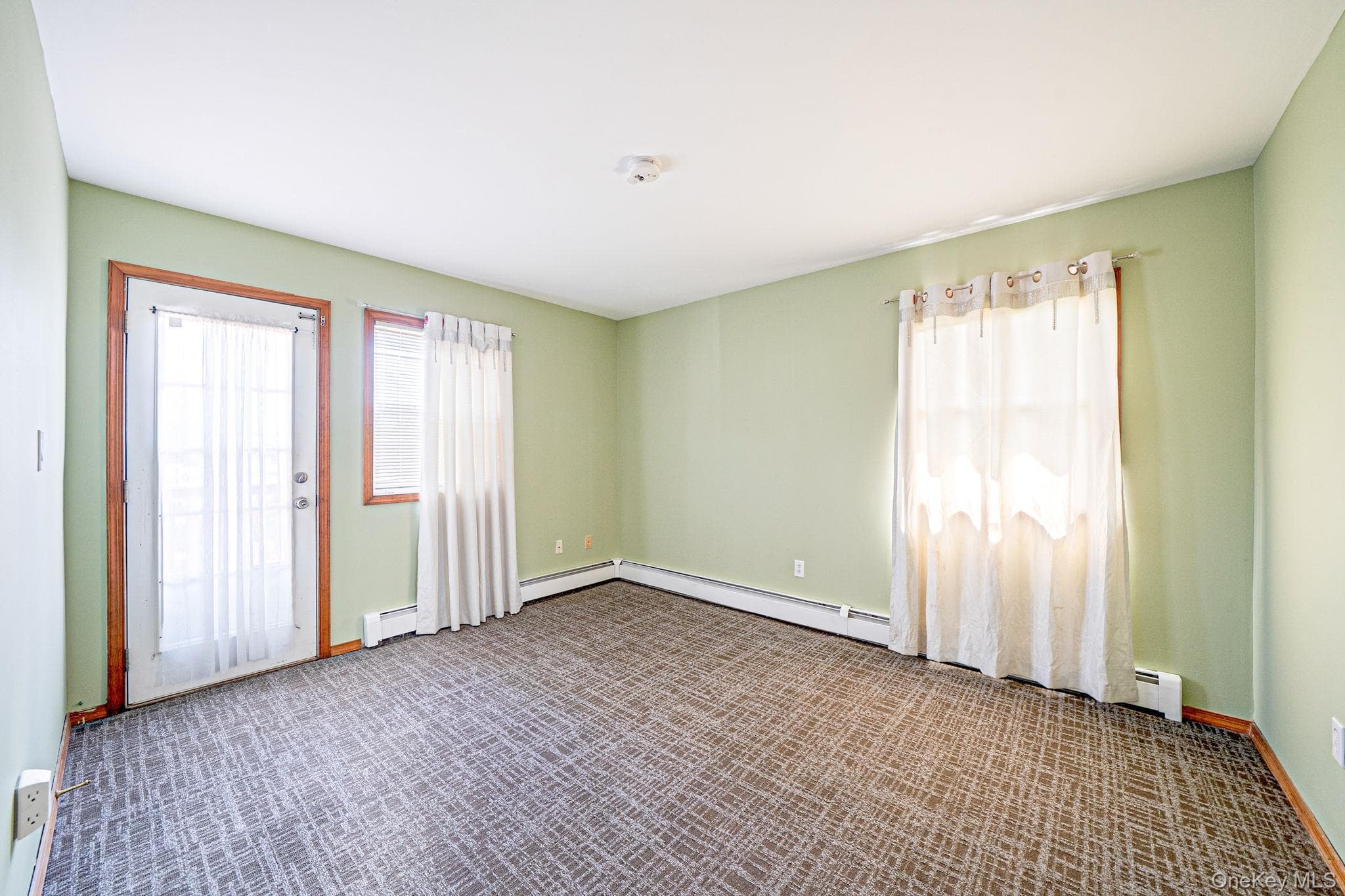 263 Commack Road thumbnail 15