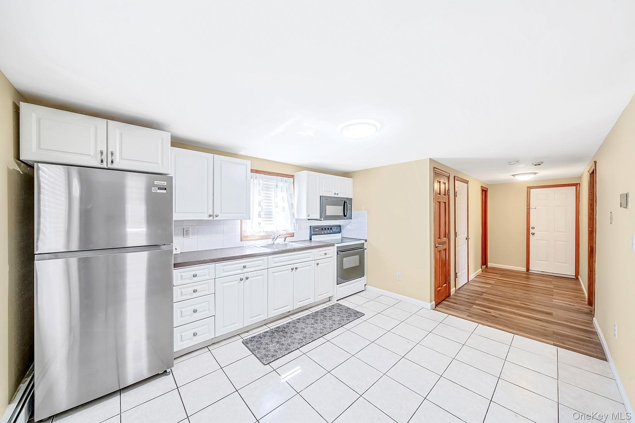 263 Commack Road thumbnail 23