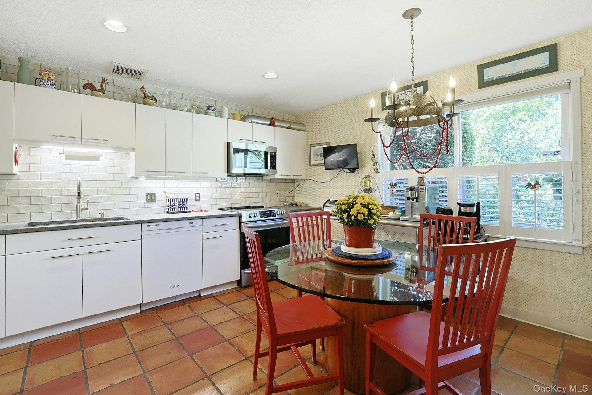 593 Heritage Hills Unit: B thumbnail 7