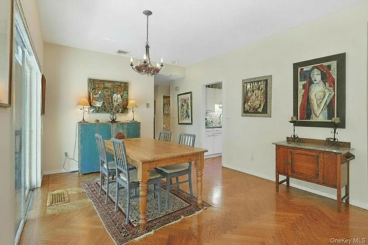 593 Heritage Hills Unit: B thumbnail 6