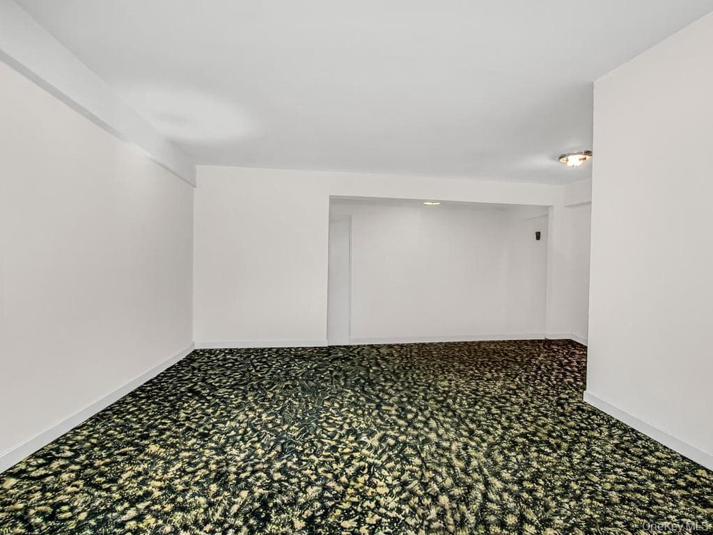 3305 92nd Street Unit: 1B thumbnail 9