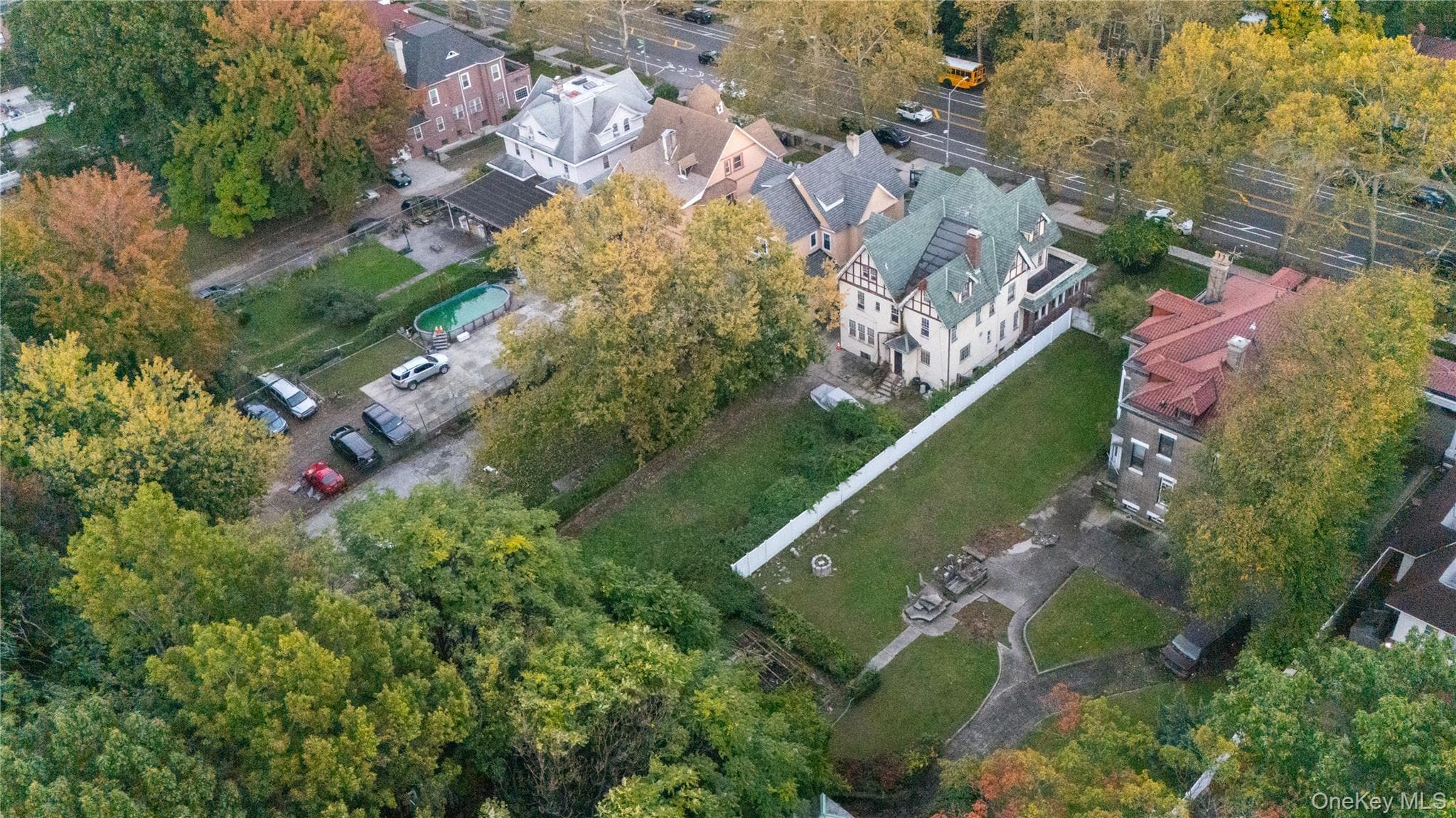 283 Highland Boulevard thumbnail 10