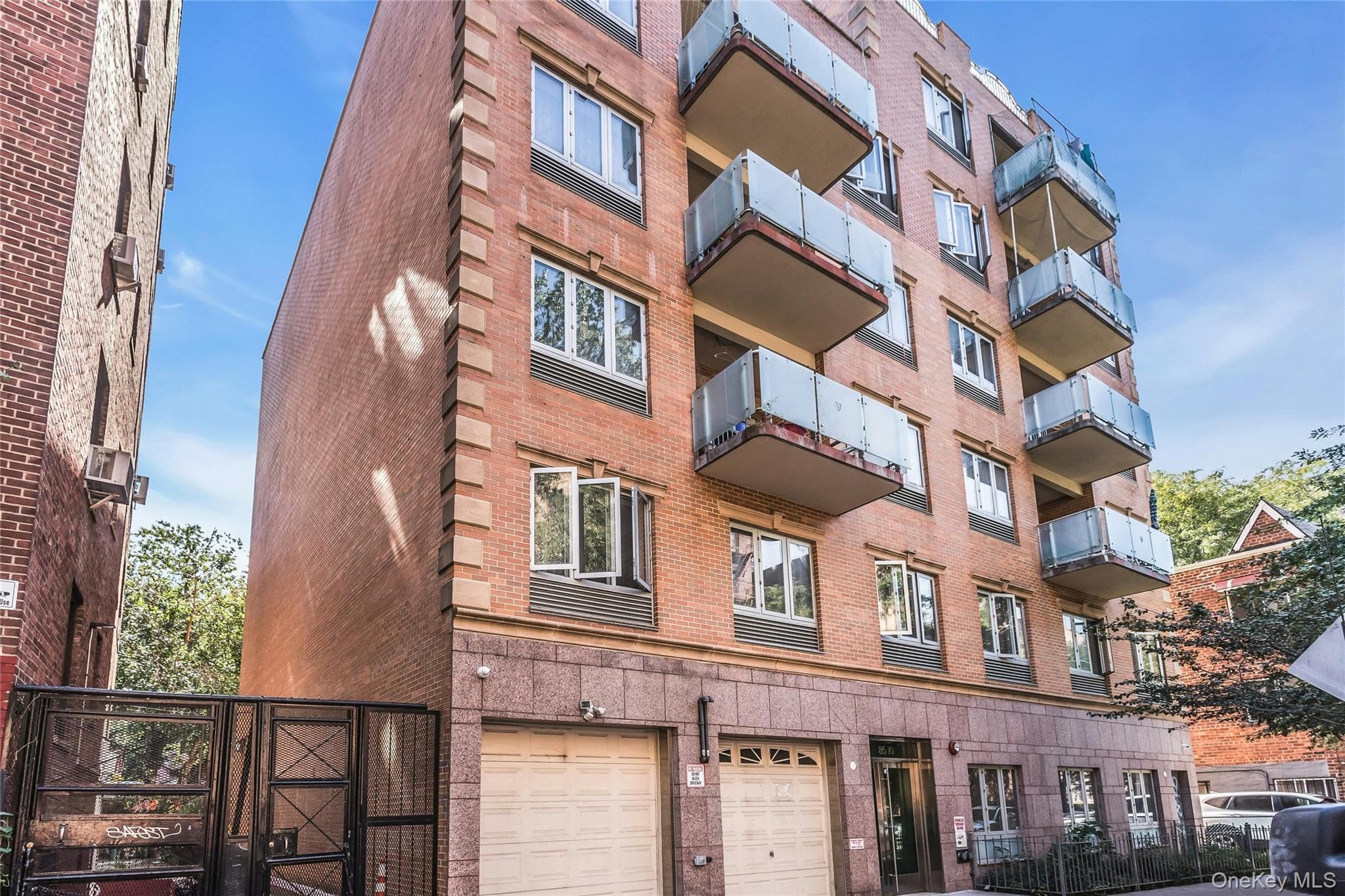 85-10 Elmhurst Avenue Unit: 5B thumbnail 3