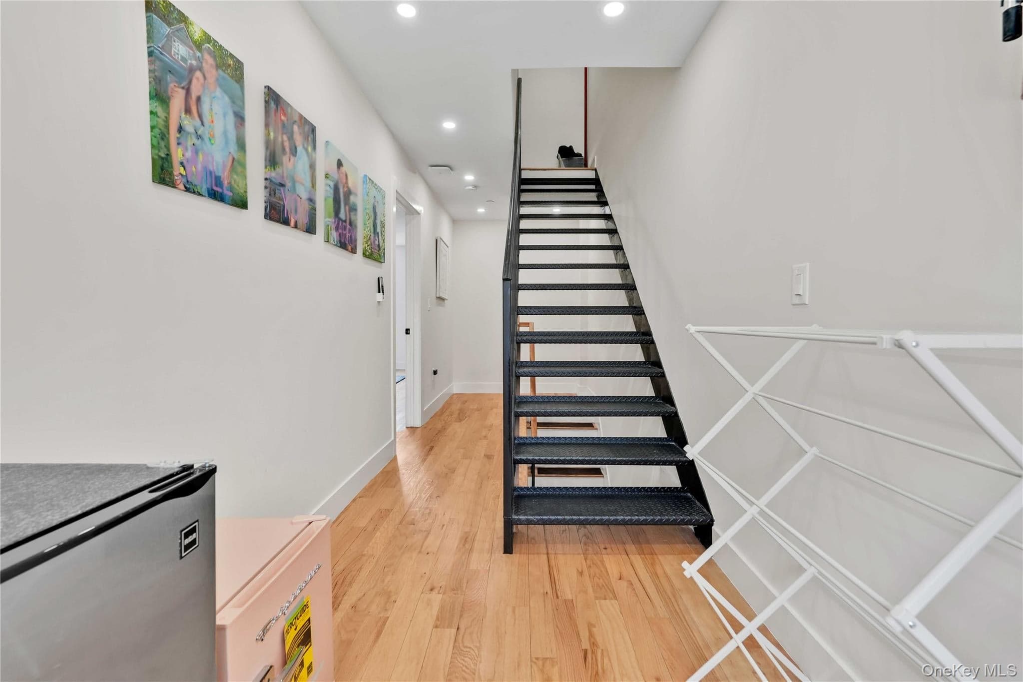 925 Hart Street thumbnail 8
