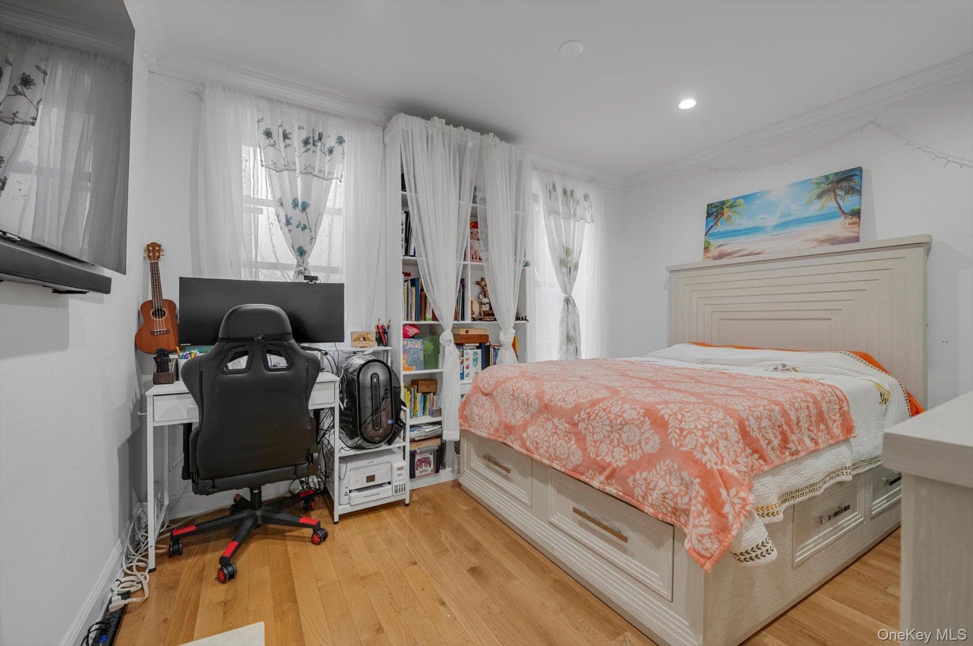 35-21 81 Street Unit: 1C thumbnail 9