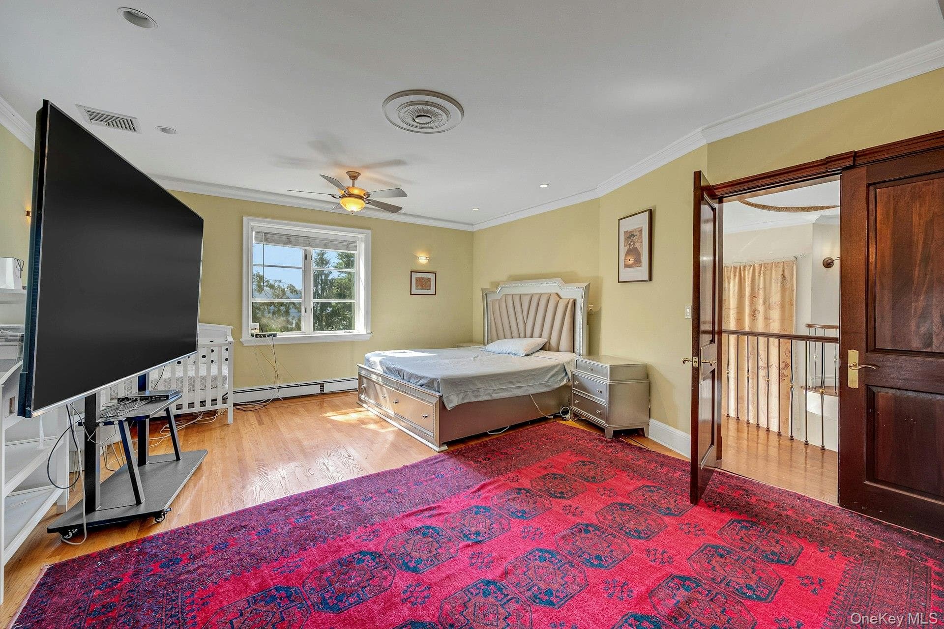 5440 Independence Avenue thumbnail 17