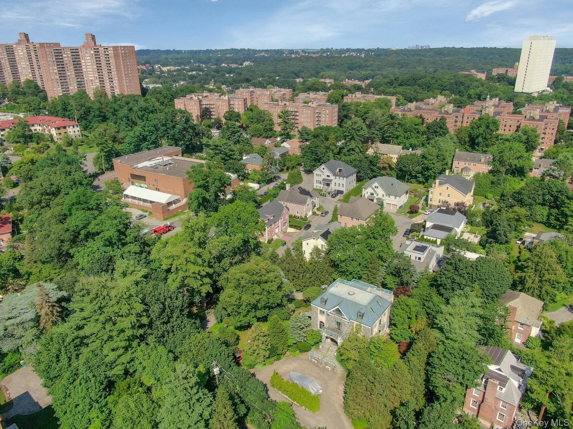 5440 Independence Avenue thumbnail 24
