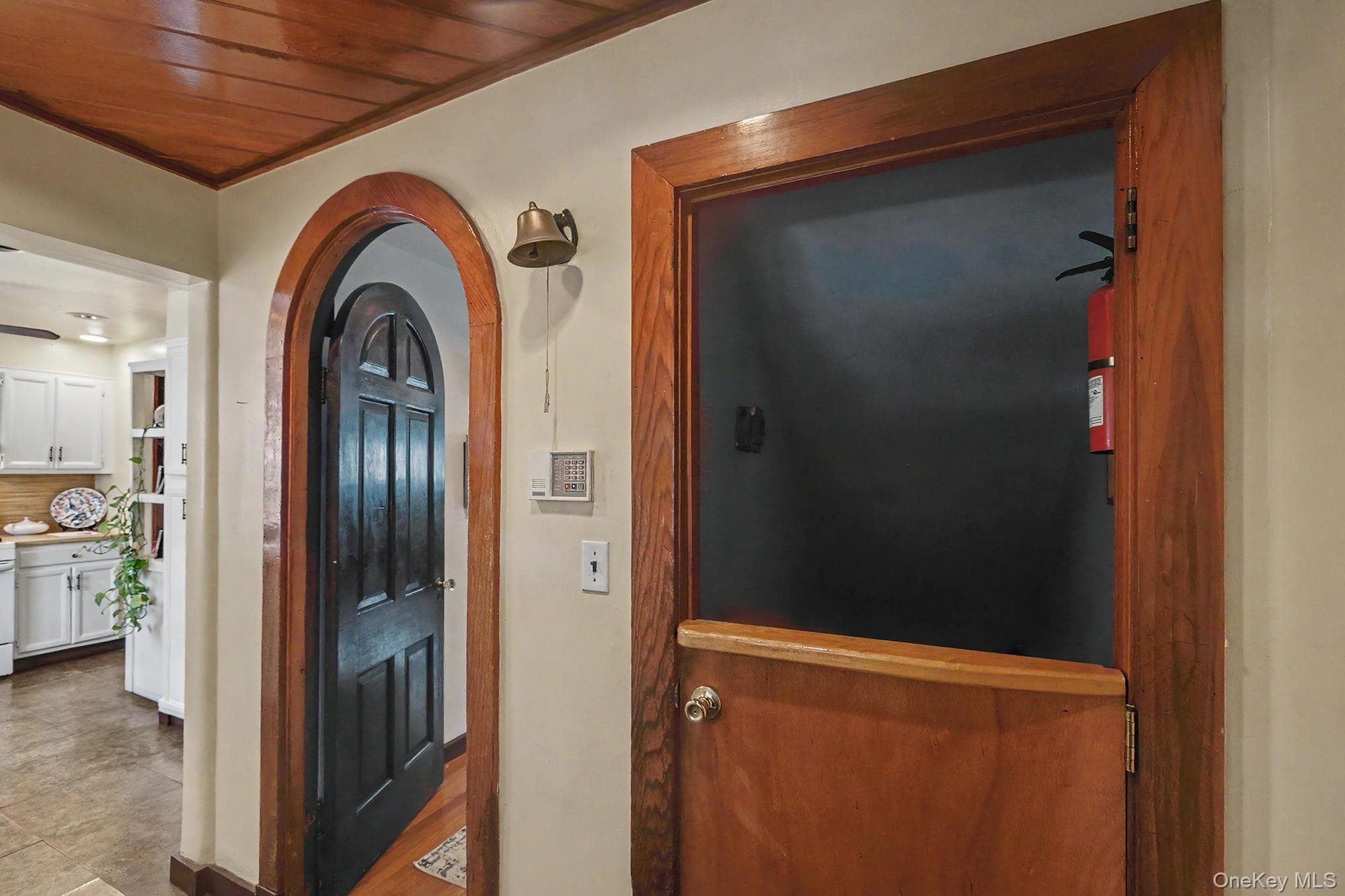 26 Glen Avenue thumbnail 32