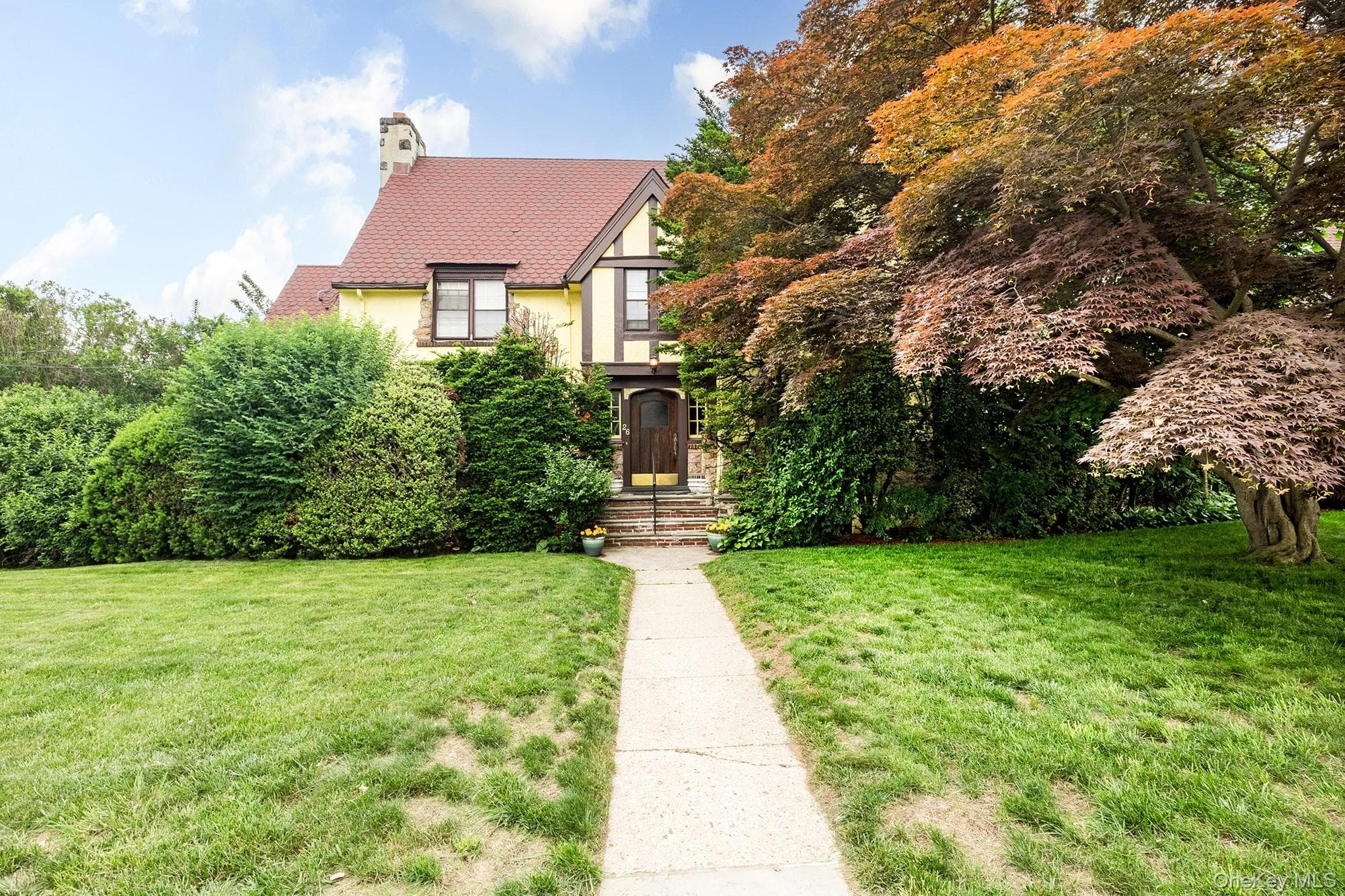 26 Glen Avenue thumbnail 2