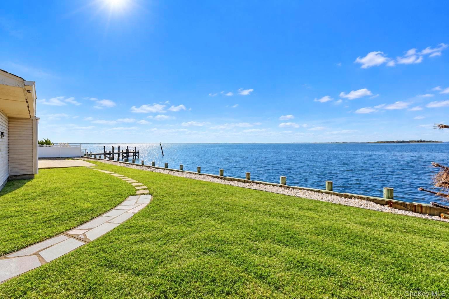 41 Shore Drive thumbnail 9