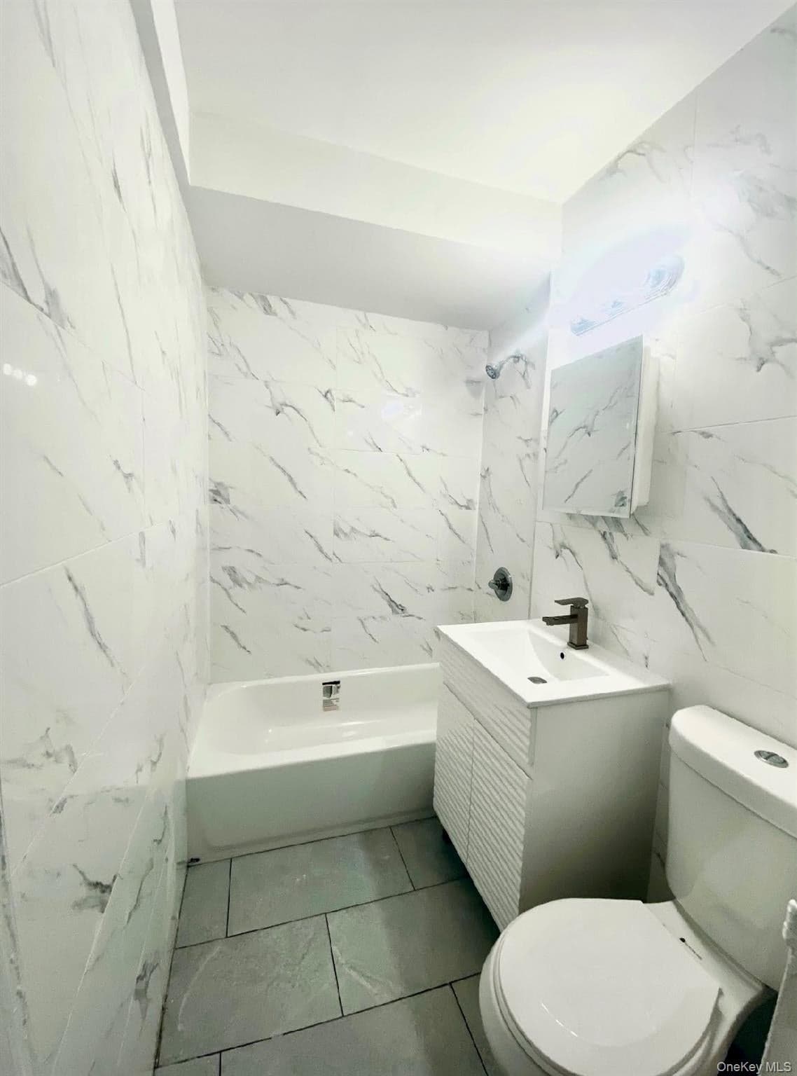 13317 Sanford Avenue Unit: 2J thumbnail 8