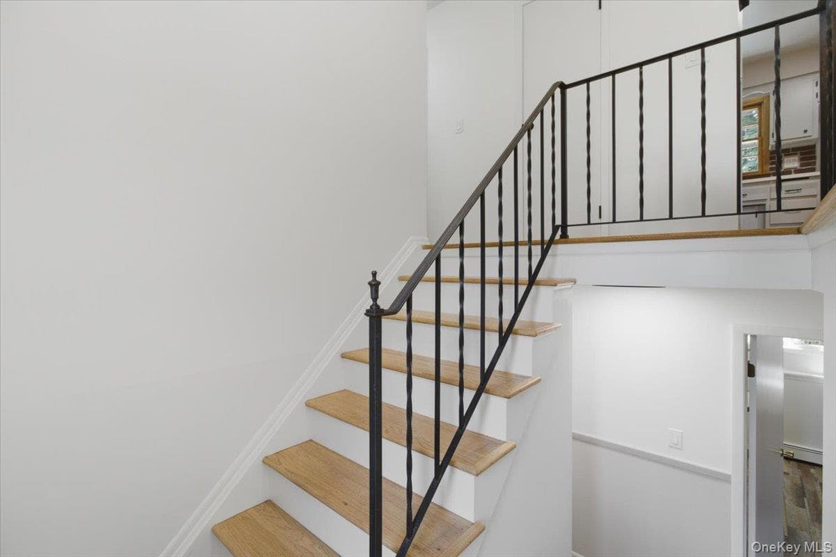 66 Lamb Avenue thumbnail 20