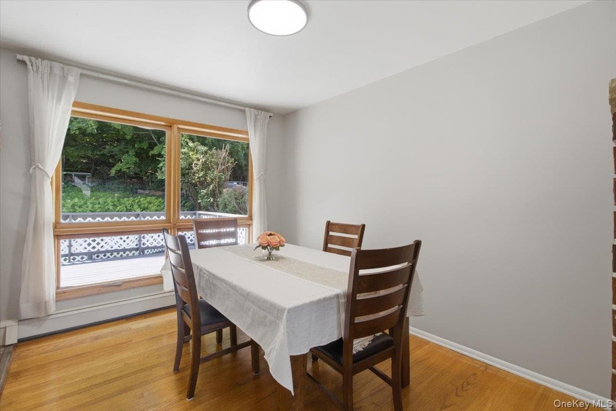 66 Lamb Avenue thumbnail 14