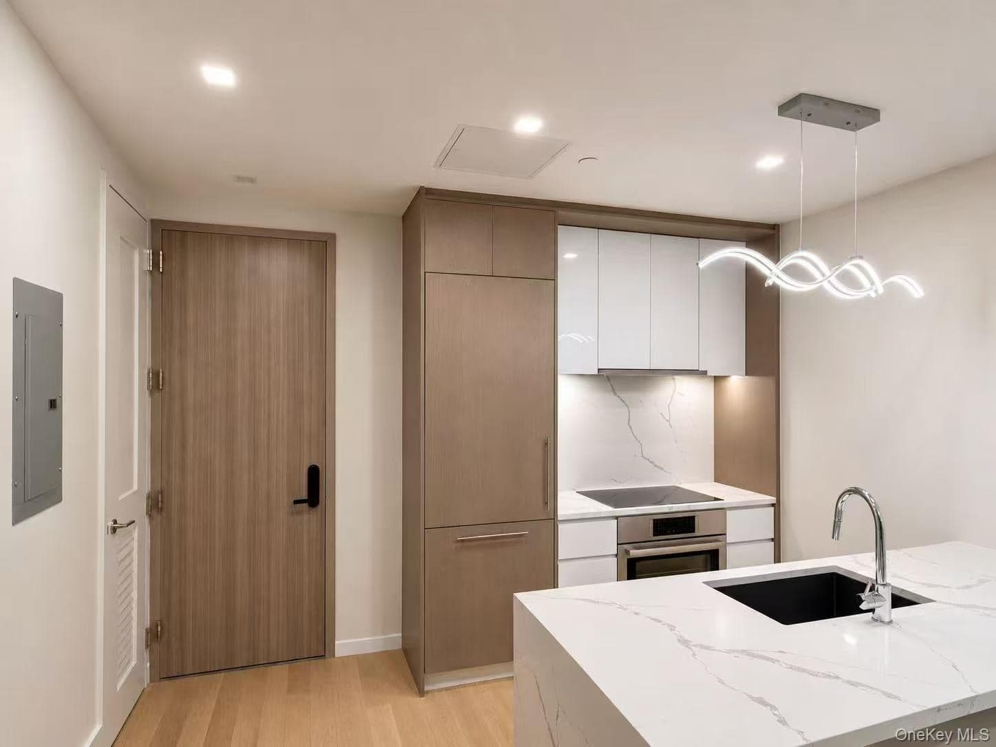 45-30 Pearson Street Unit: 15B, Long Island City