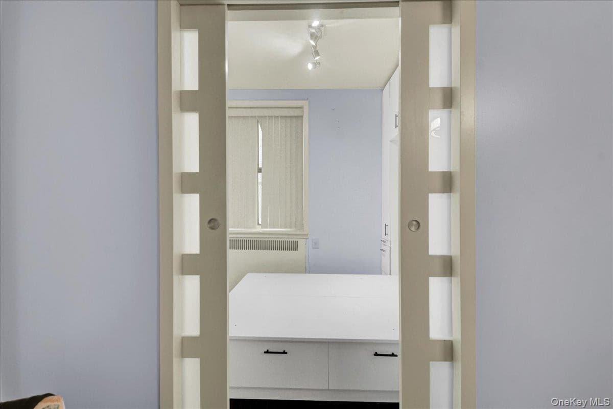 1200 Woodycrest Avenue Unit: 1H thumbnail 6