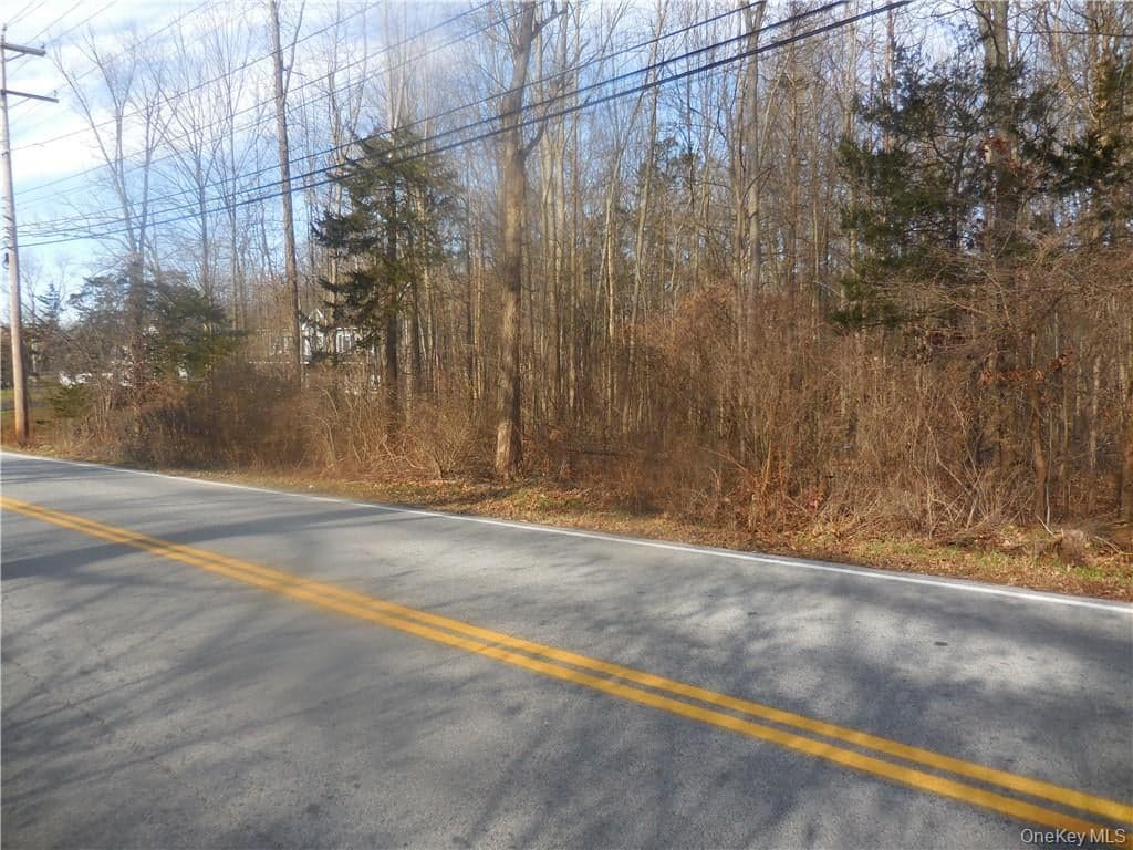 Lakeside Road thumbnail 14