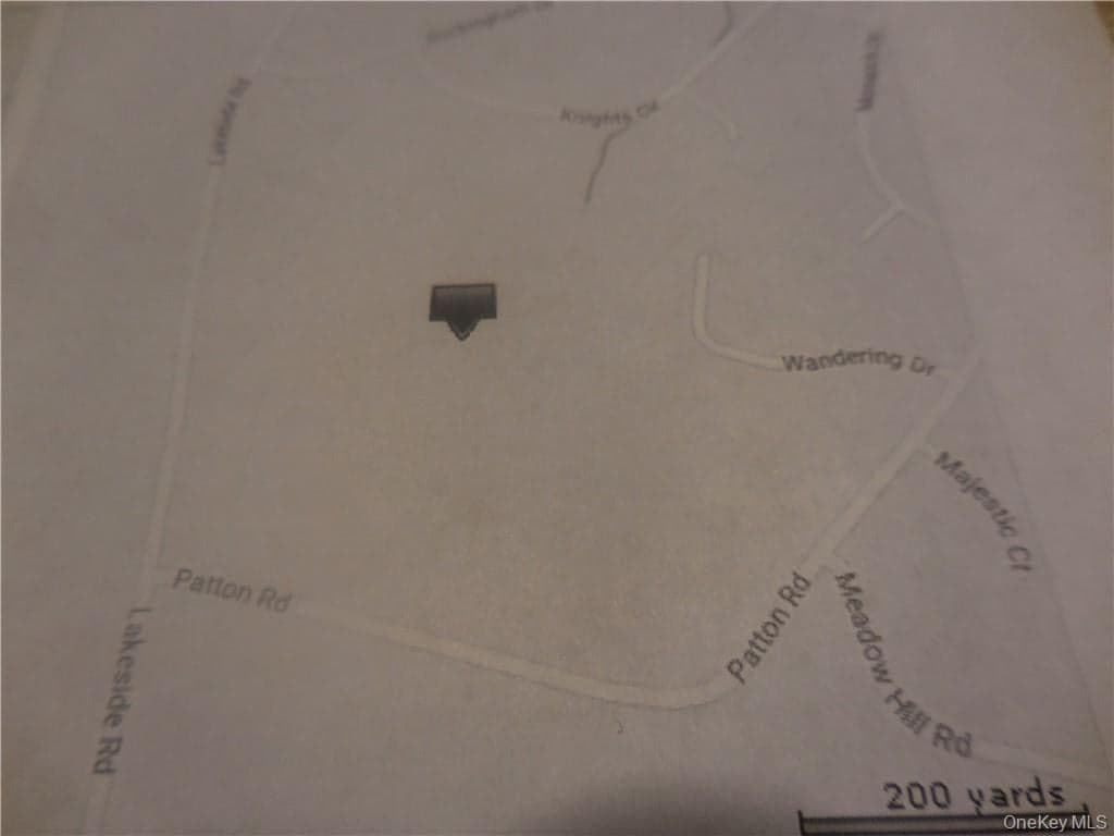 Lakeside Road thumbnail 9