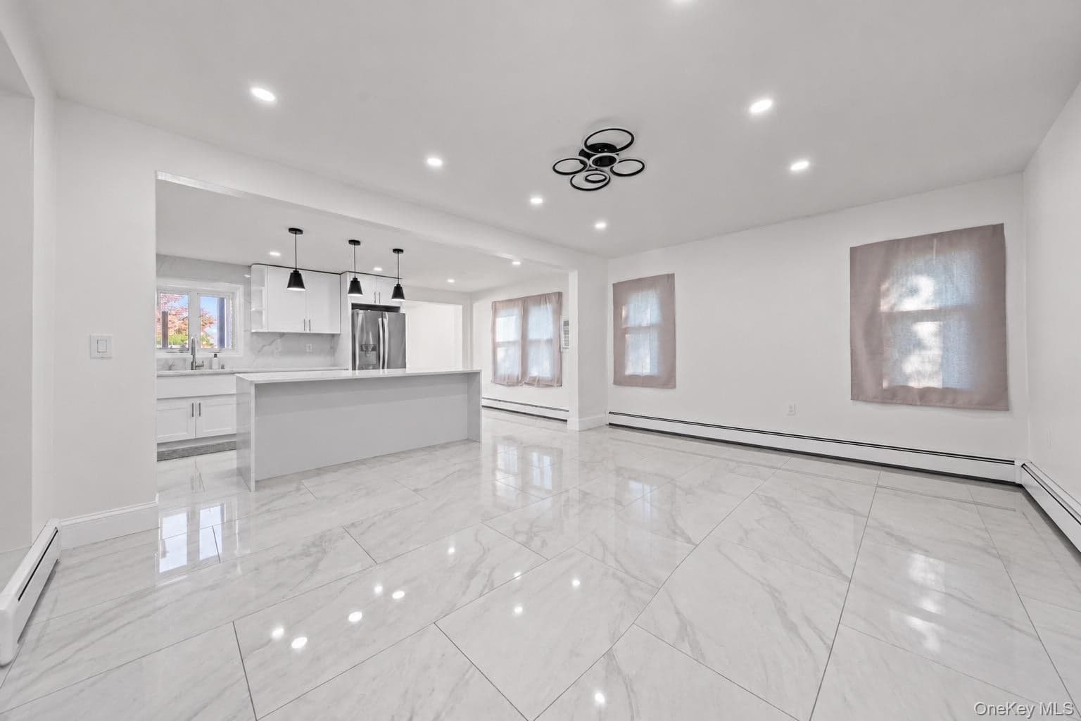 35 E Euclid Street thumbnail 4