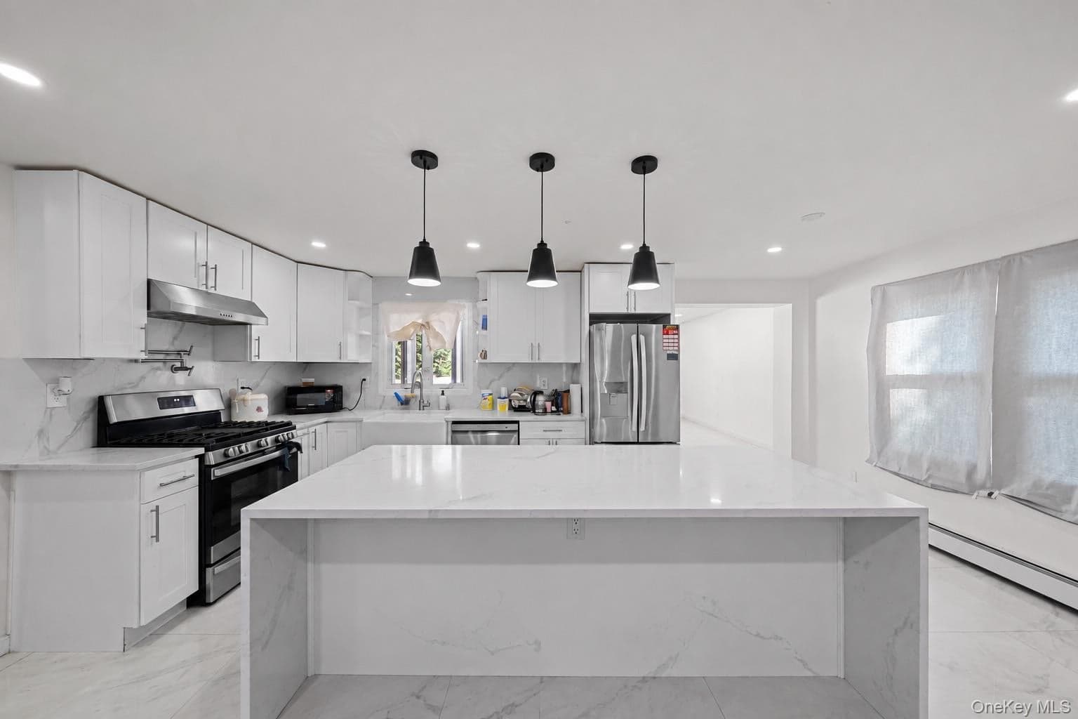 35 E Euclid Street, Valley Stream
