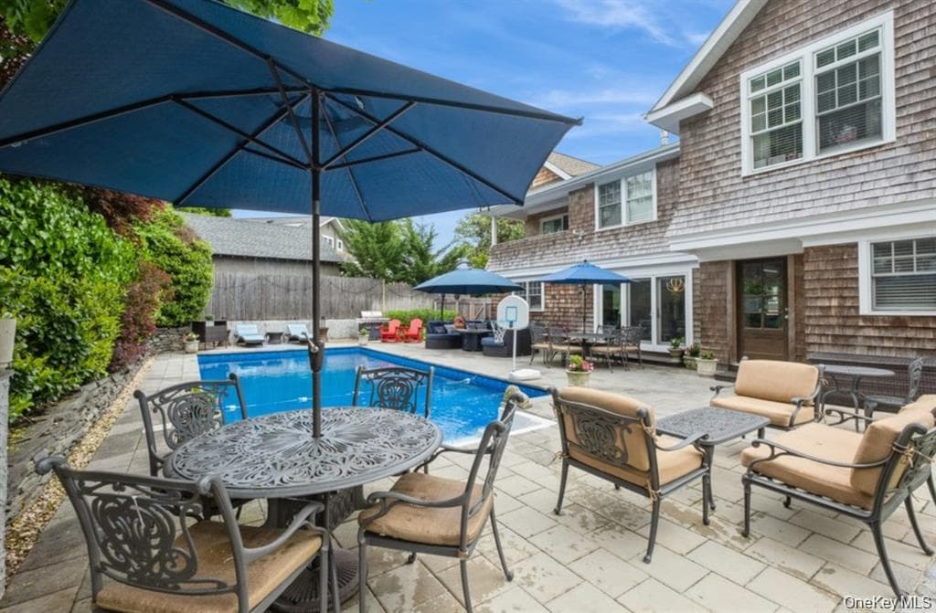 8 Hilltop Drive thumbnail 35