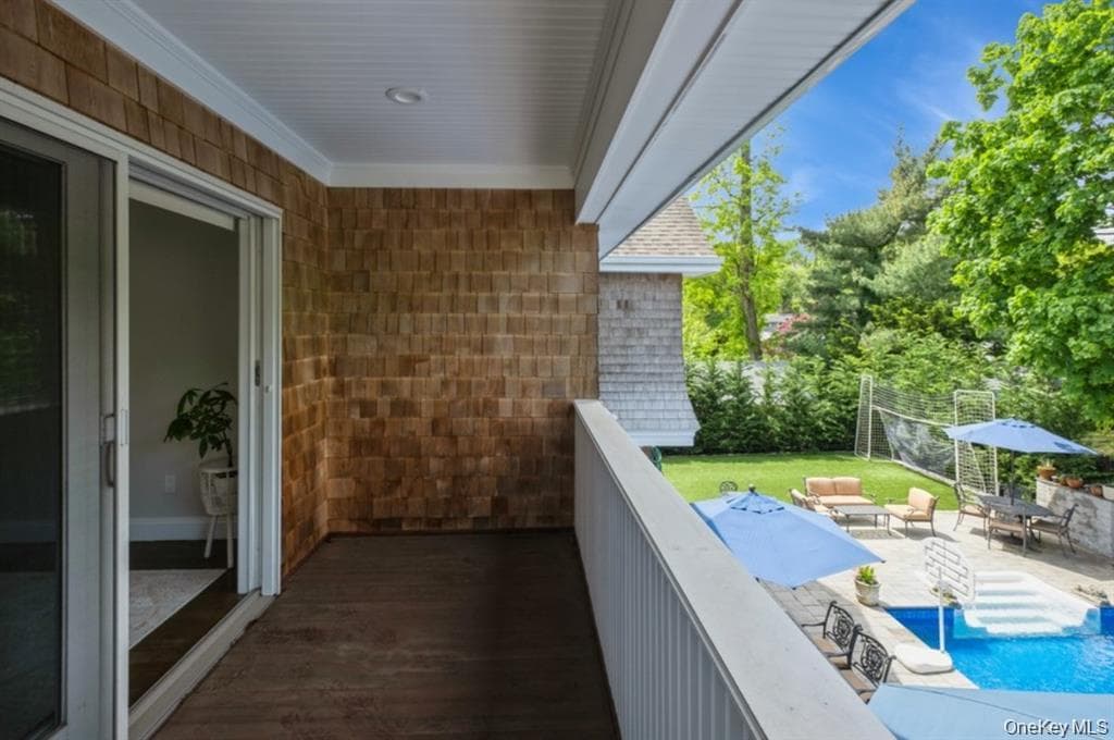 8 Hilltop Drive thumbnail 32