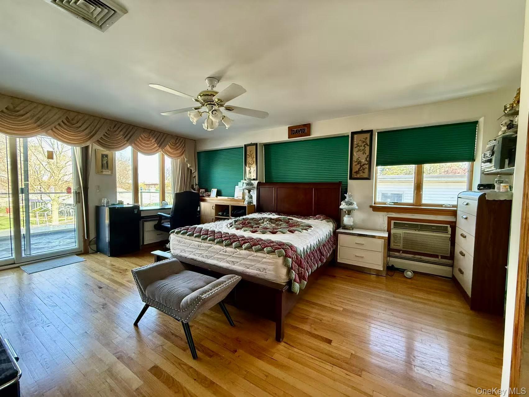215-48 24th Avenue thumbnail 14