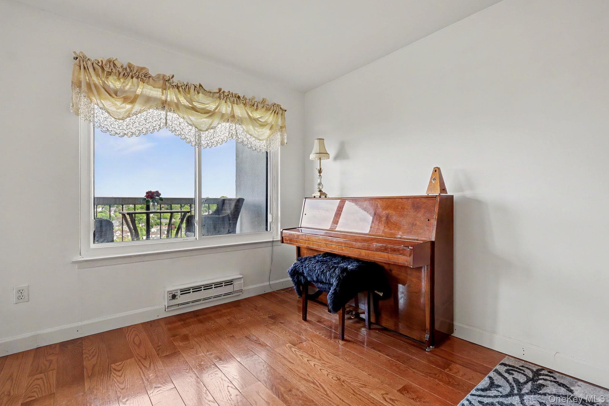 500 High Point Drive Unit: 810 thumbnail 16