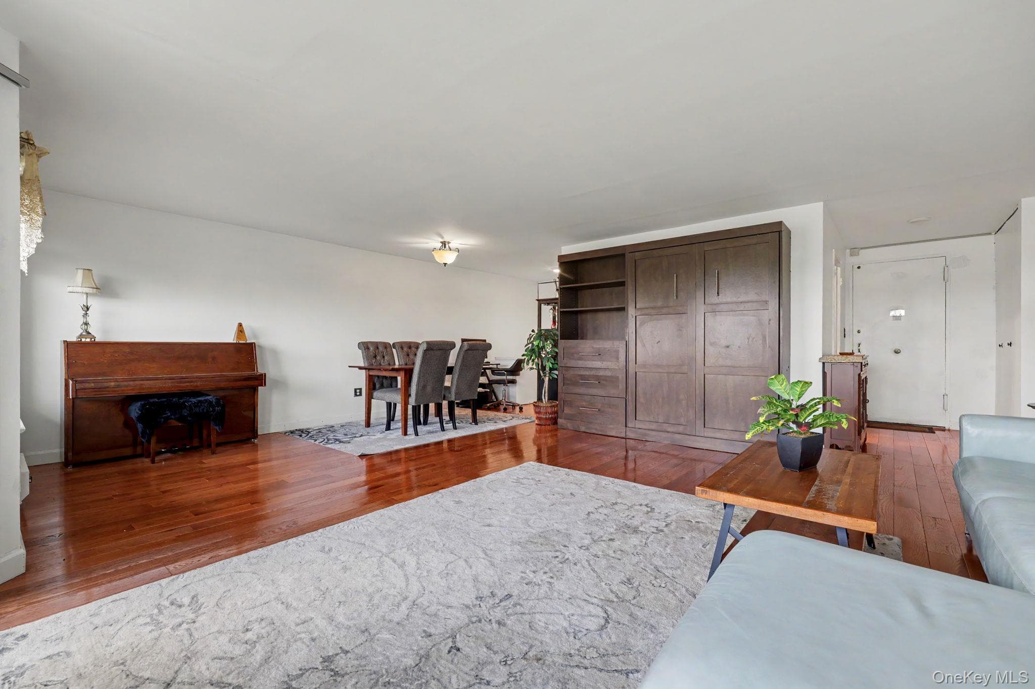 500 High Point Drive Unit: 810 thumbnail 17
