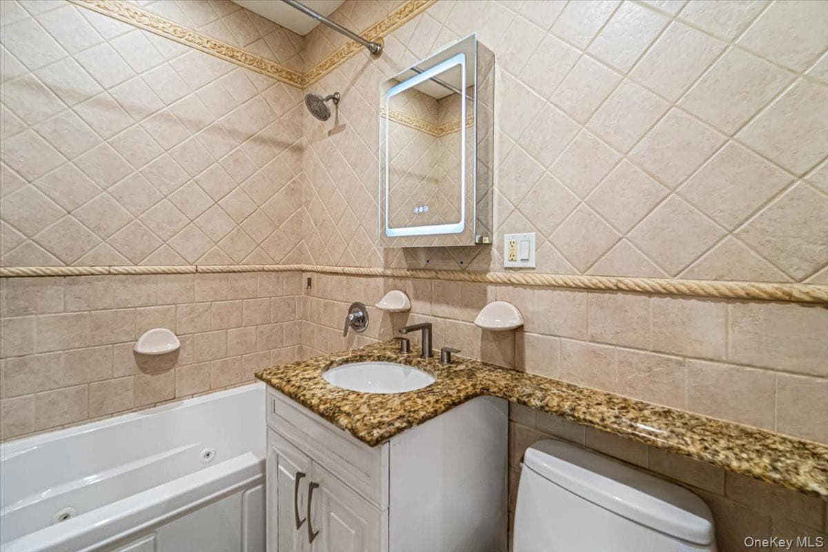 2569 38th Street Unit: 1R thumbnail 11