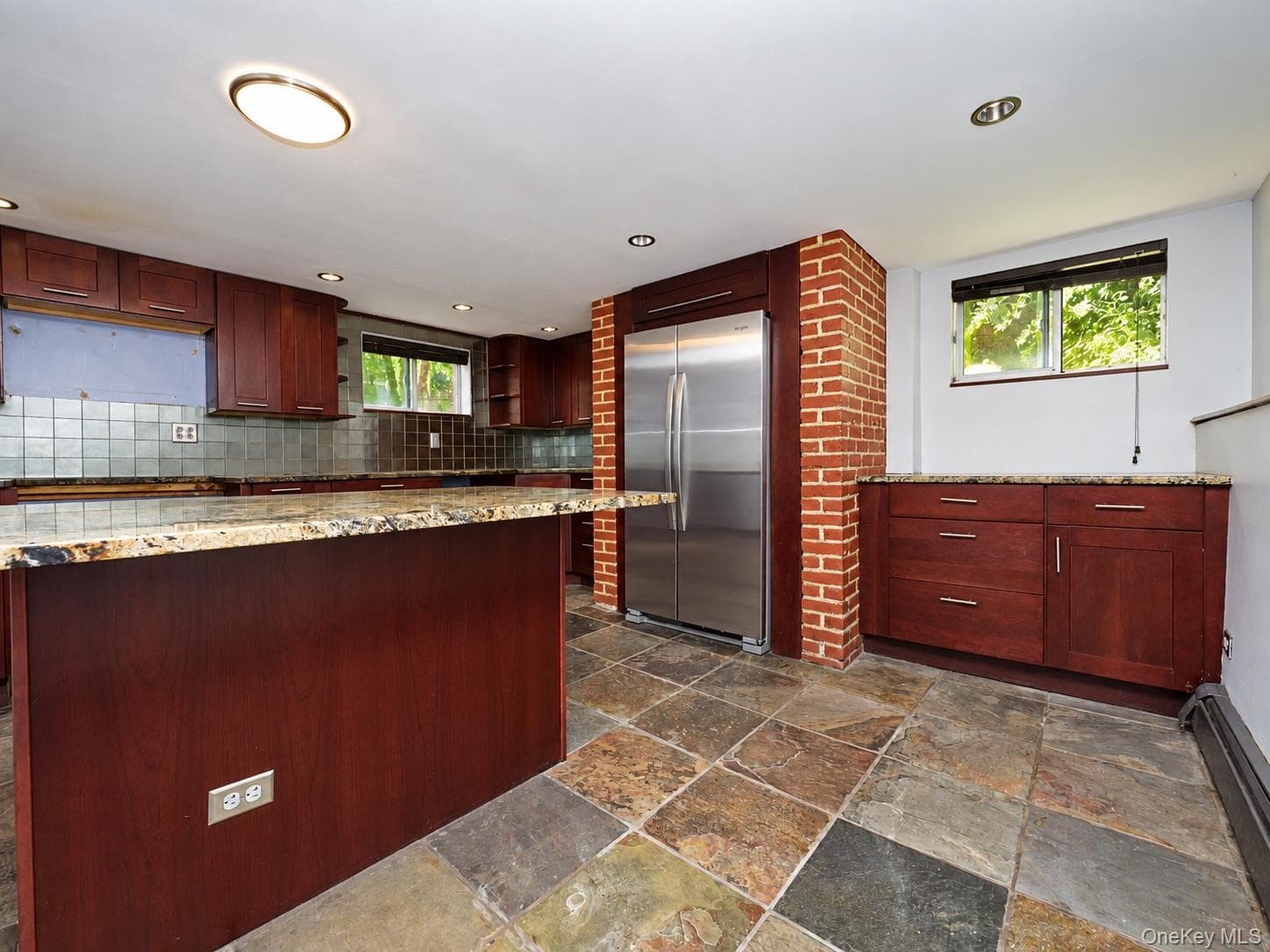 197 Grand Street thumbnail 38