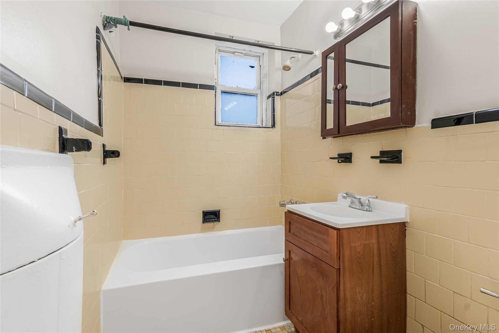 84-50 169th Street Unit: 418 thumbnail 14