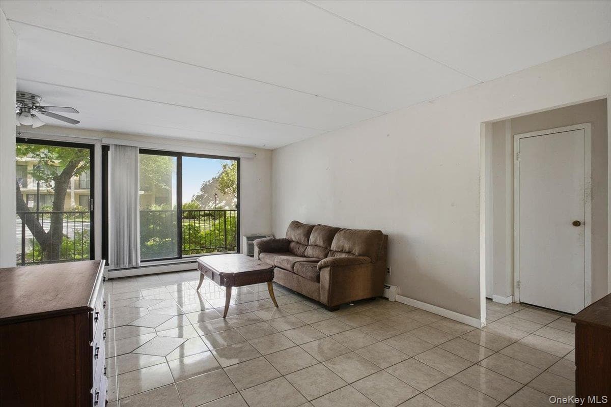150 Overlook Avenue Unit: 1P thumbnail 4