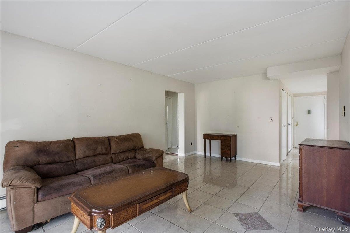 150 Overlook Avenue Unit: 1P thumbnail 3