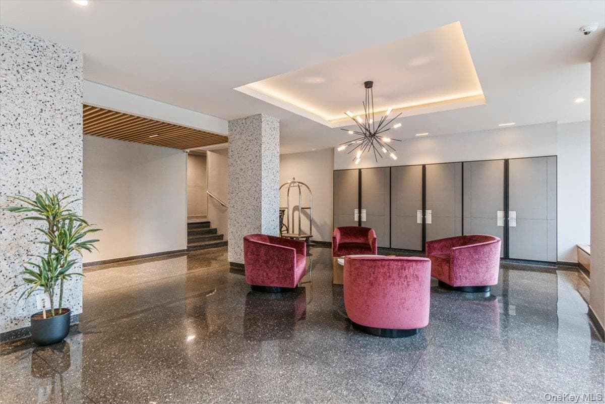 17-85 215 Street Unit: 5L thumbnail 20